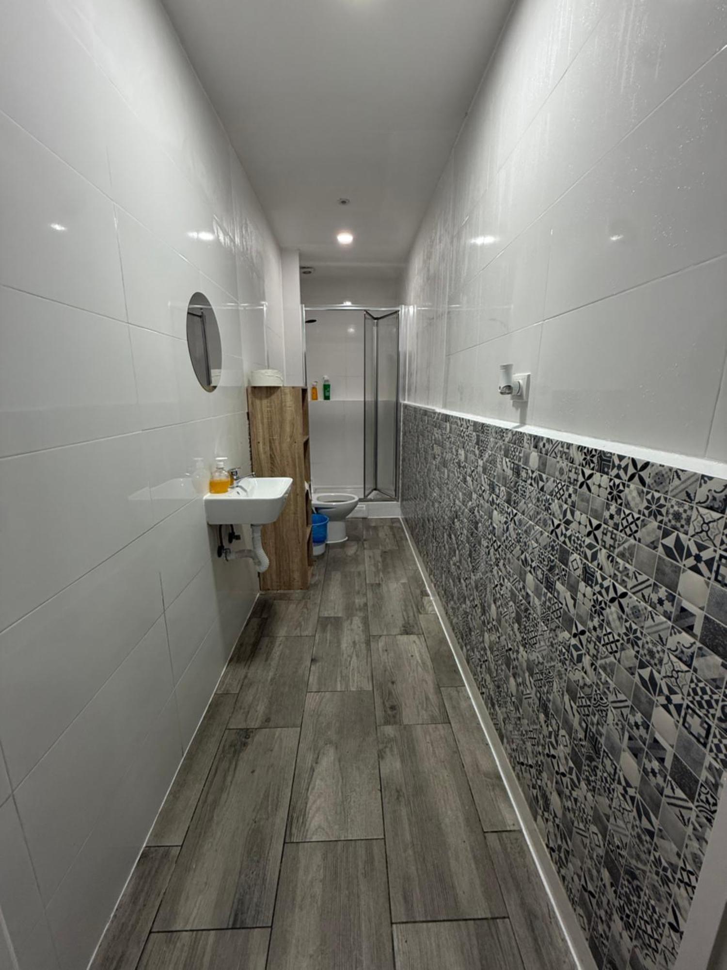Rio Hostel Madrid Extérieur photo